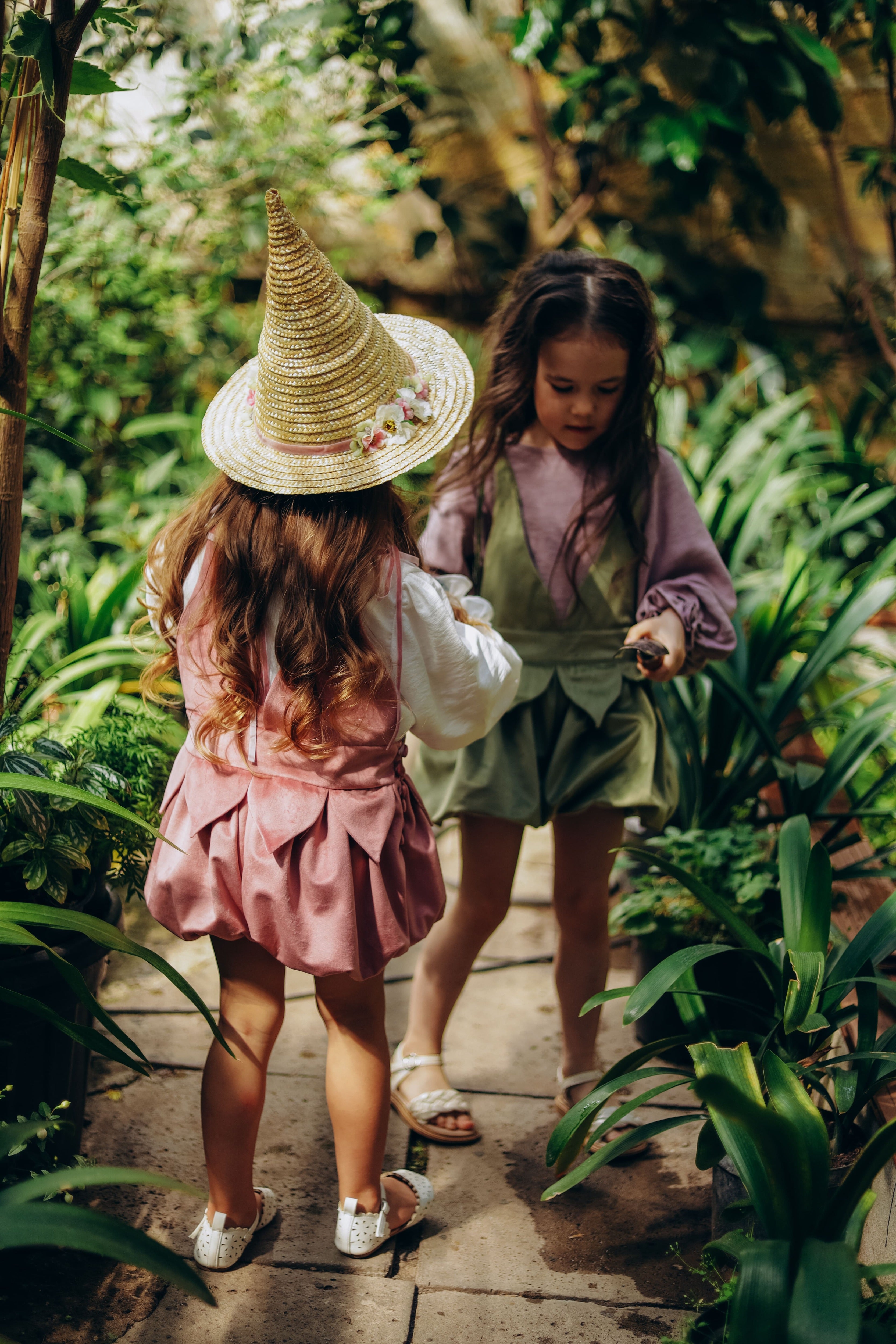 Фея Ебігейл рожево-молочна