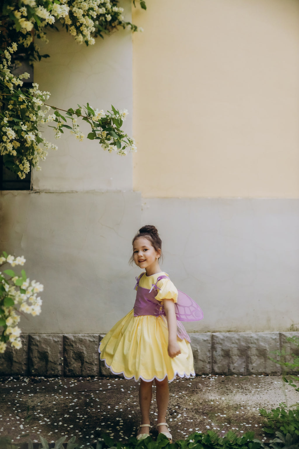 Фея Олівія жовто-бузкова