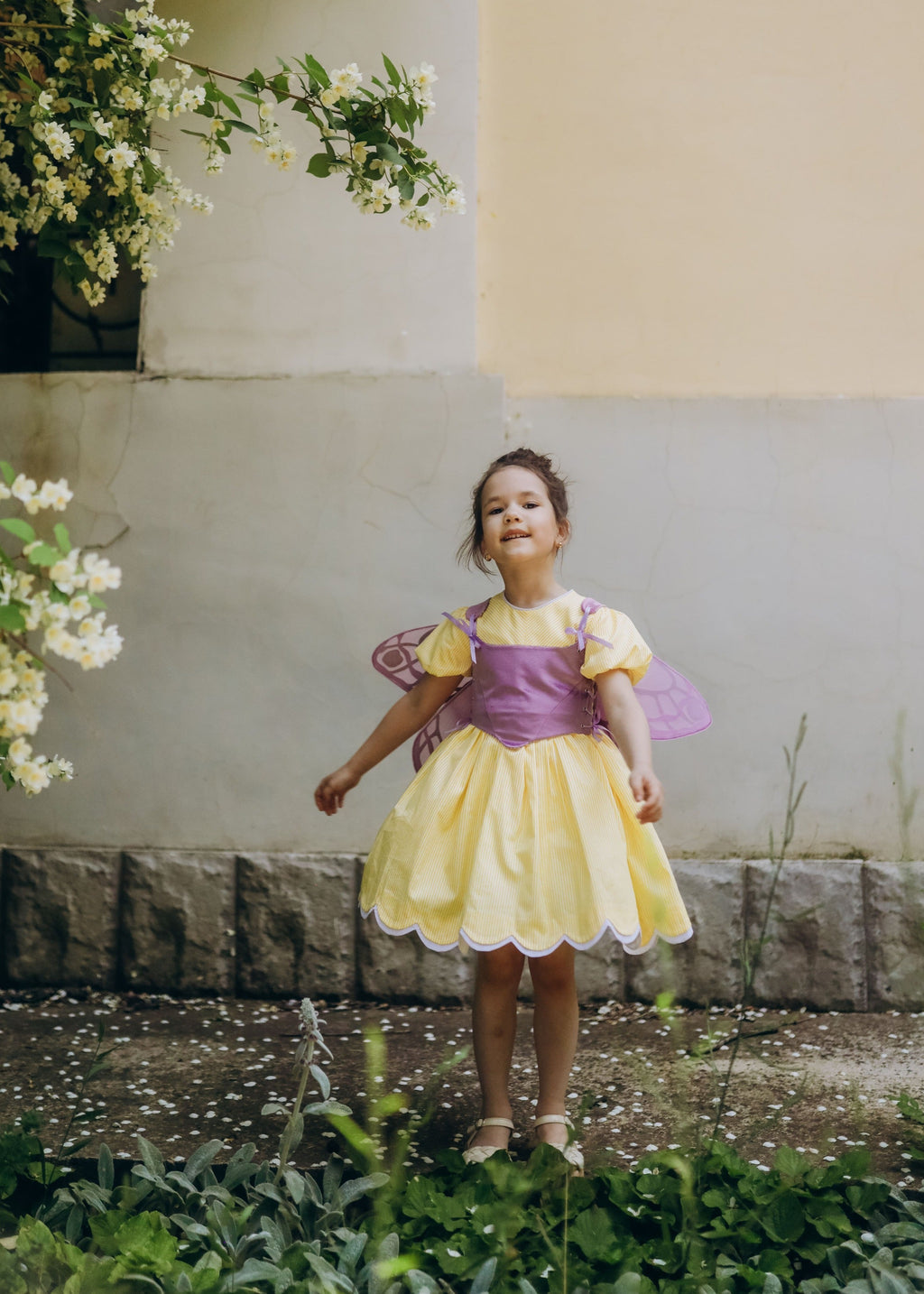 Фея Олівія жовто-бузкова