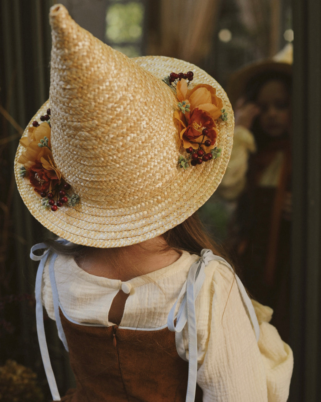 Straw Hat with Caramel Flowers